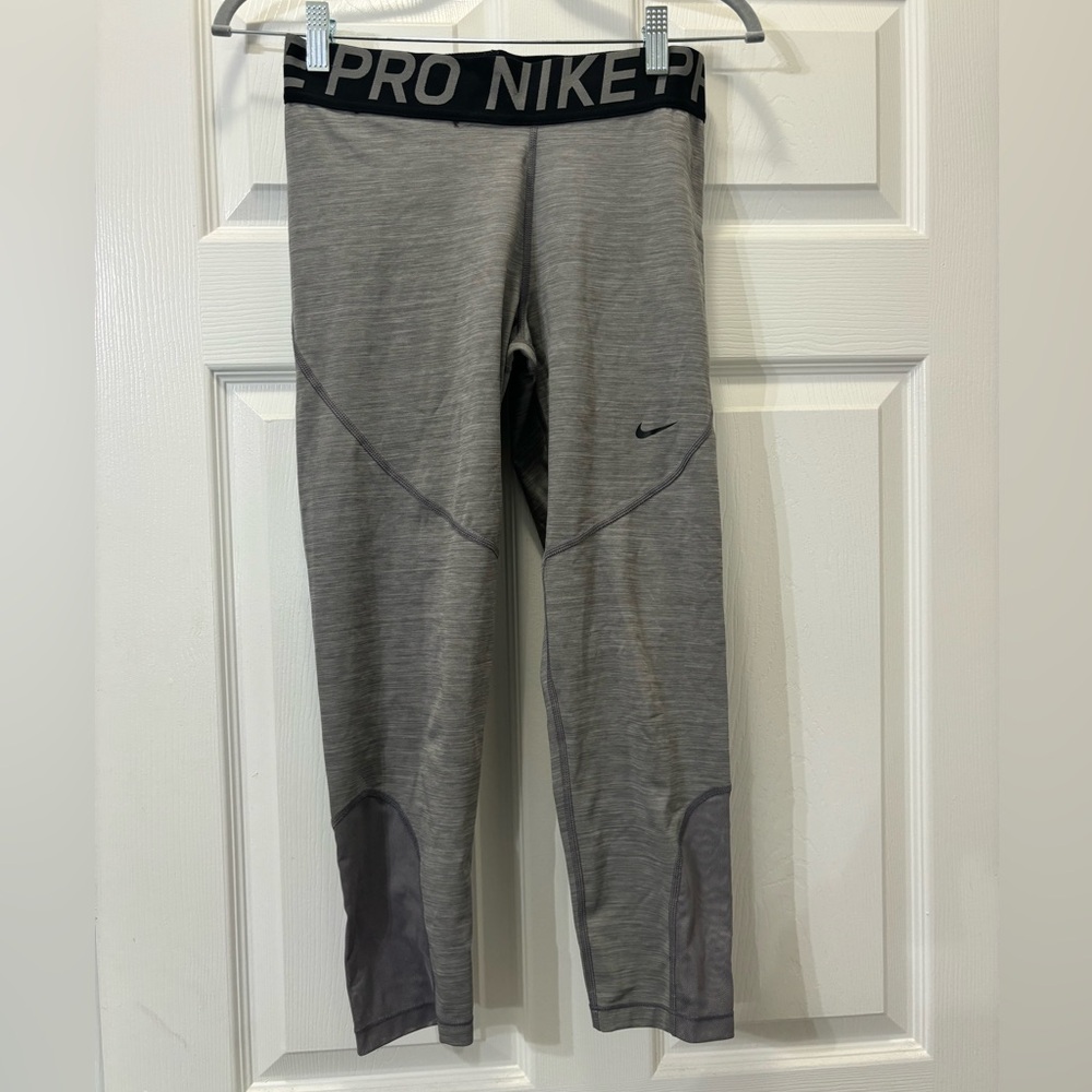 Nike Pro Dri-Fit Women’s Gray Leggings. Good condition! Only worn a few times
